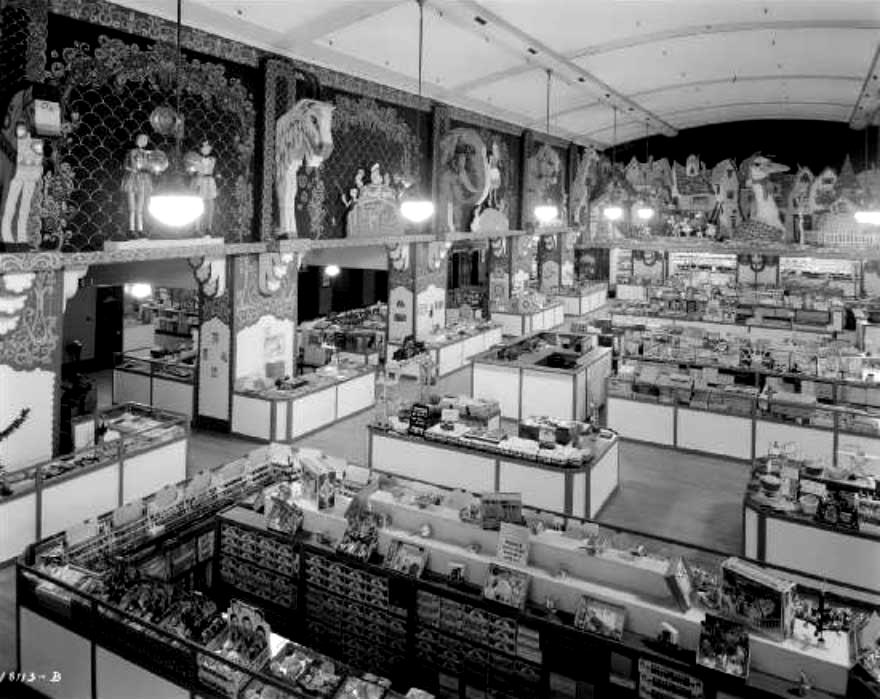 Hudson's Department Store - Old photos gallery — Historic Detroit